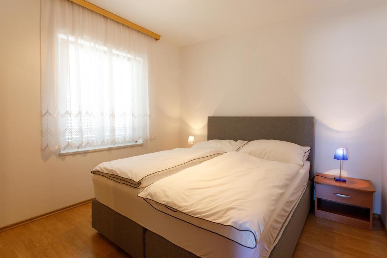 Apartments Lacic 克尔克 外观 照片