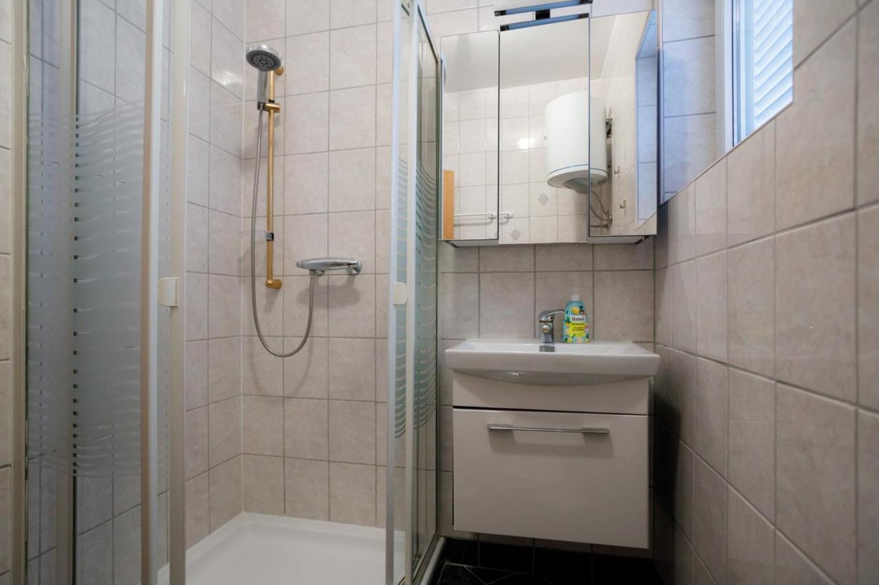 Apartments Lacic 克尔克 外观 照片