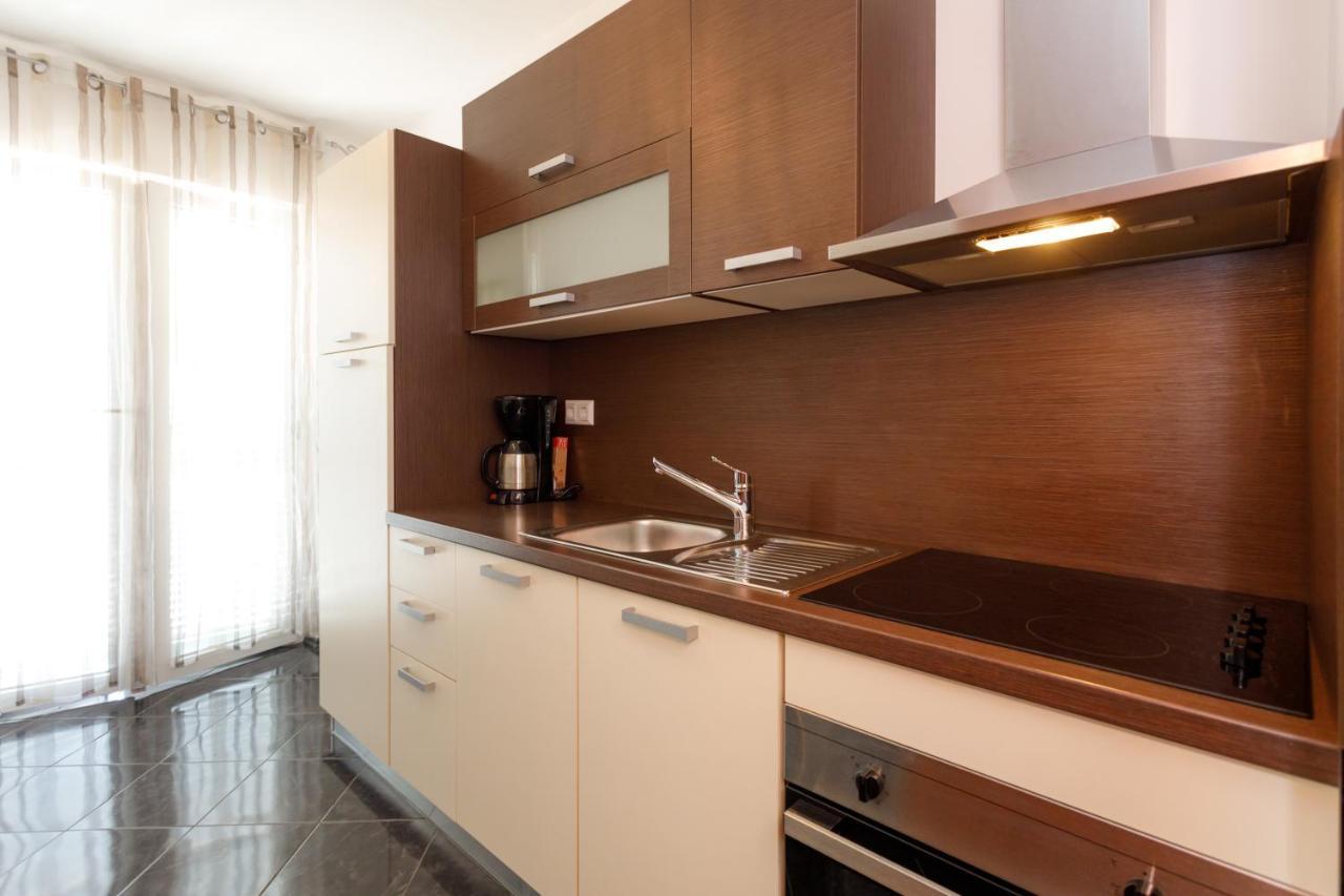 Apartments Lacic 克尔克 外观 照片